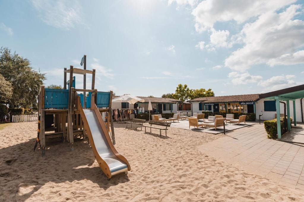 Natural Village Resort 波坦察皮切纳港 外观 照片